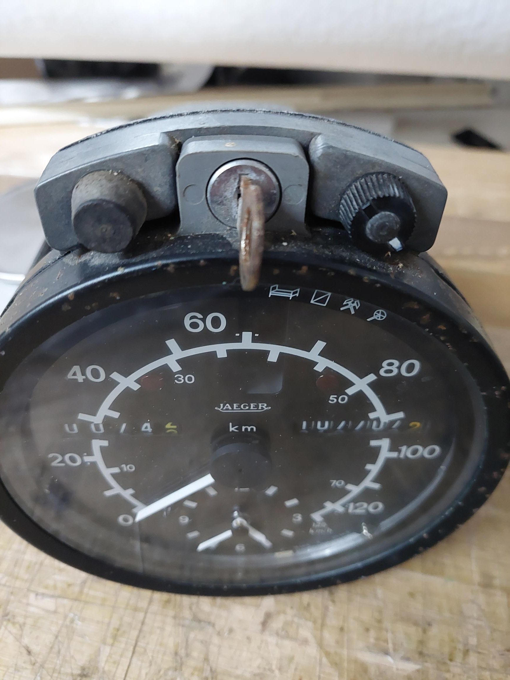 Vintage Jaeger 125 km/h Speedometer, Tacho & Clock – Type 205 – 1991 – French Made - Image 8